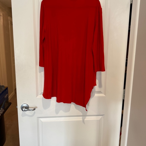 Joseph Ribkoff - new with tags ; red tunic top - Picture 4 of 4